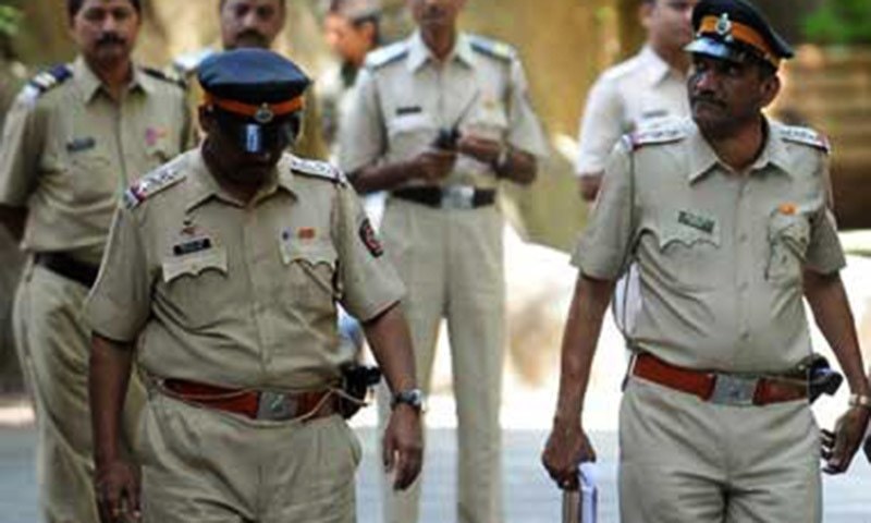 Mumbai policemen