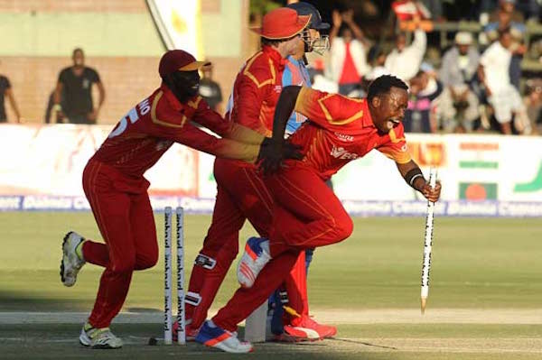 Zimbabwe shock mighty India by two run