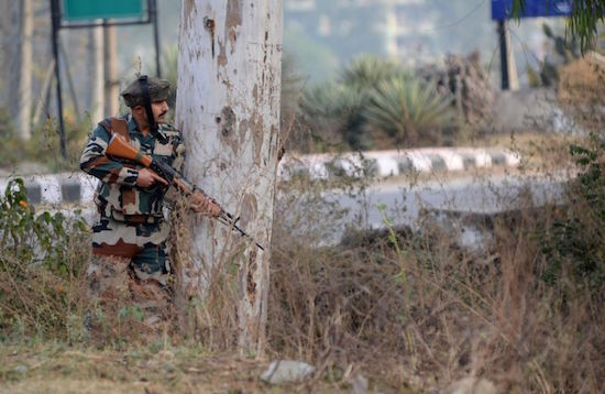 Seven Indian soldiers killed in attack on army base