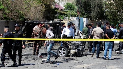 Suicide bomber kills Baghdad