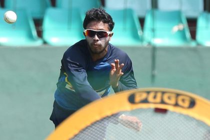 Sri Lanka’s Dhananjaya de Silva