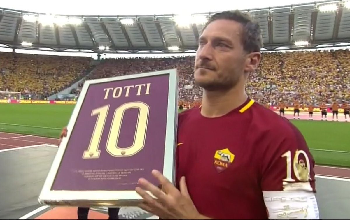 Francesco Totti retirement