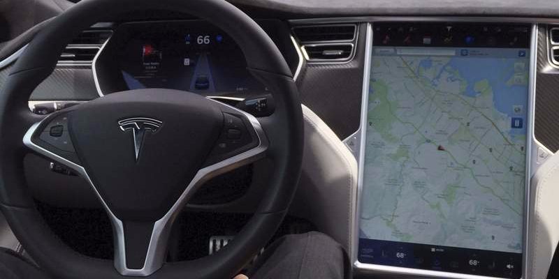 Tesla Autopilot Crash