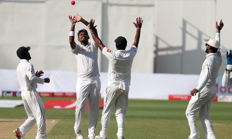 Pakistan all out in second Test