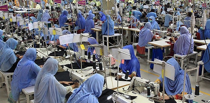 Textile factories in Pakistan