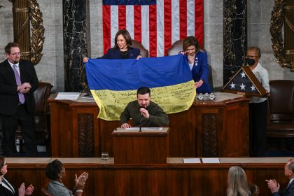 Ukraine's Zelenskiy tells US Congress