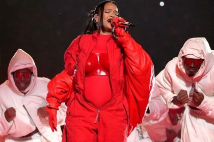 Super Bowl LVII, Rihanna,Super Bowl Halftime performance