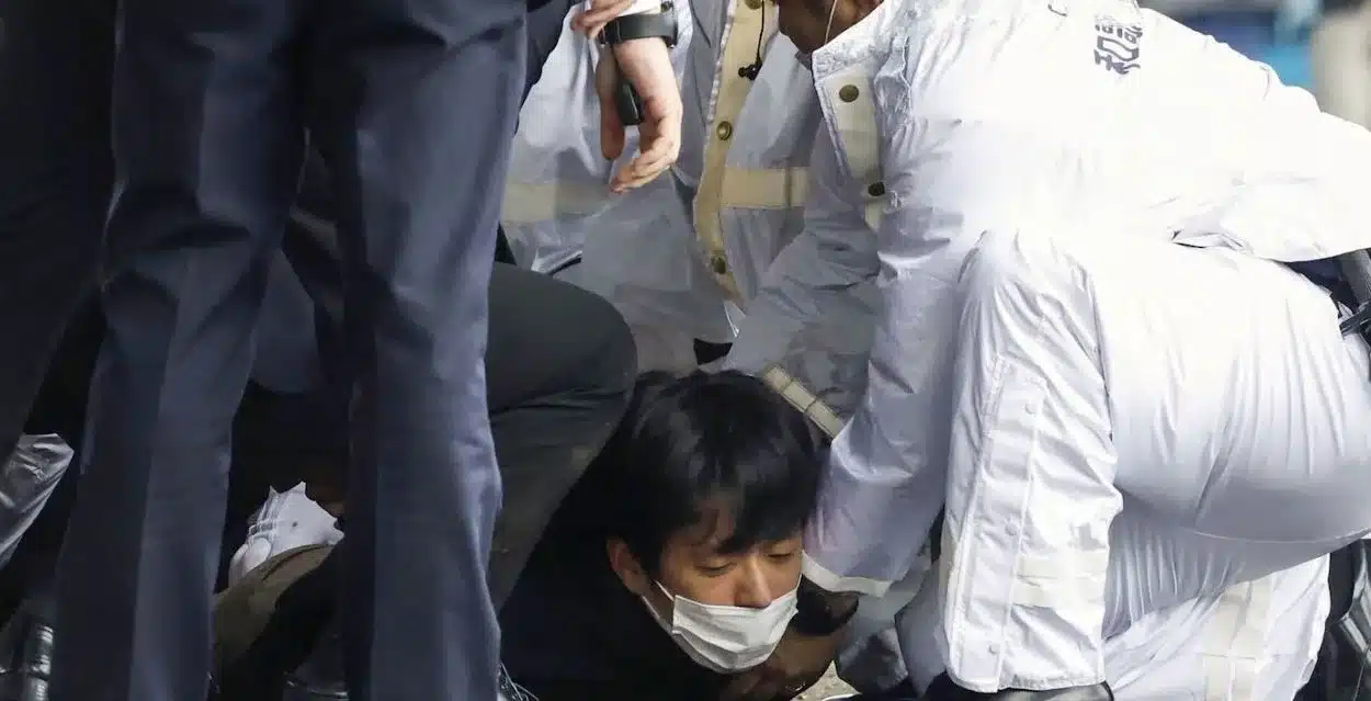 Japanese PM Fumio Kishida Smoke Bomb Incident