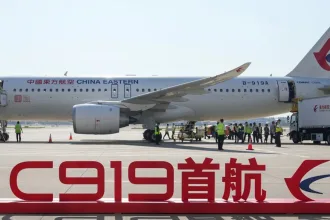 "China's first commercial aircraft", "C919 maiden flight", "China's global aircraft market competition", "Commercial Aviation Corporation of China"
