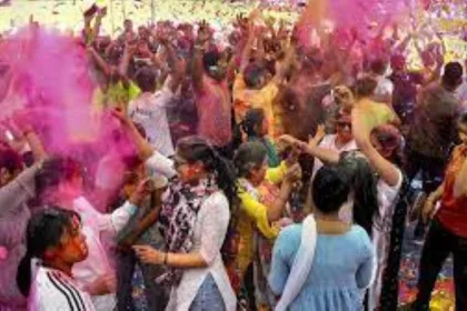 HEC ban on Holi festivals, Pakistani universities,