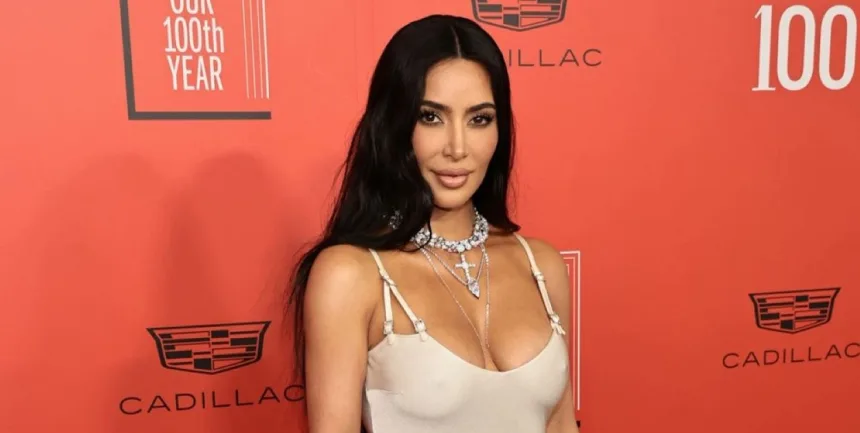 Kim Kardashian Bianca Censori Style