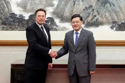"Elon Musk", "China", Tesla visit"