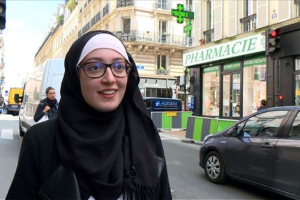 French Schools to Ban Abayas