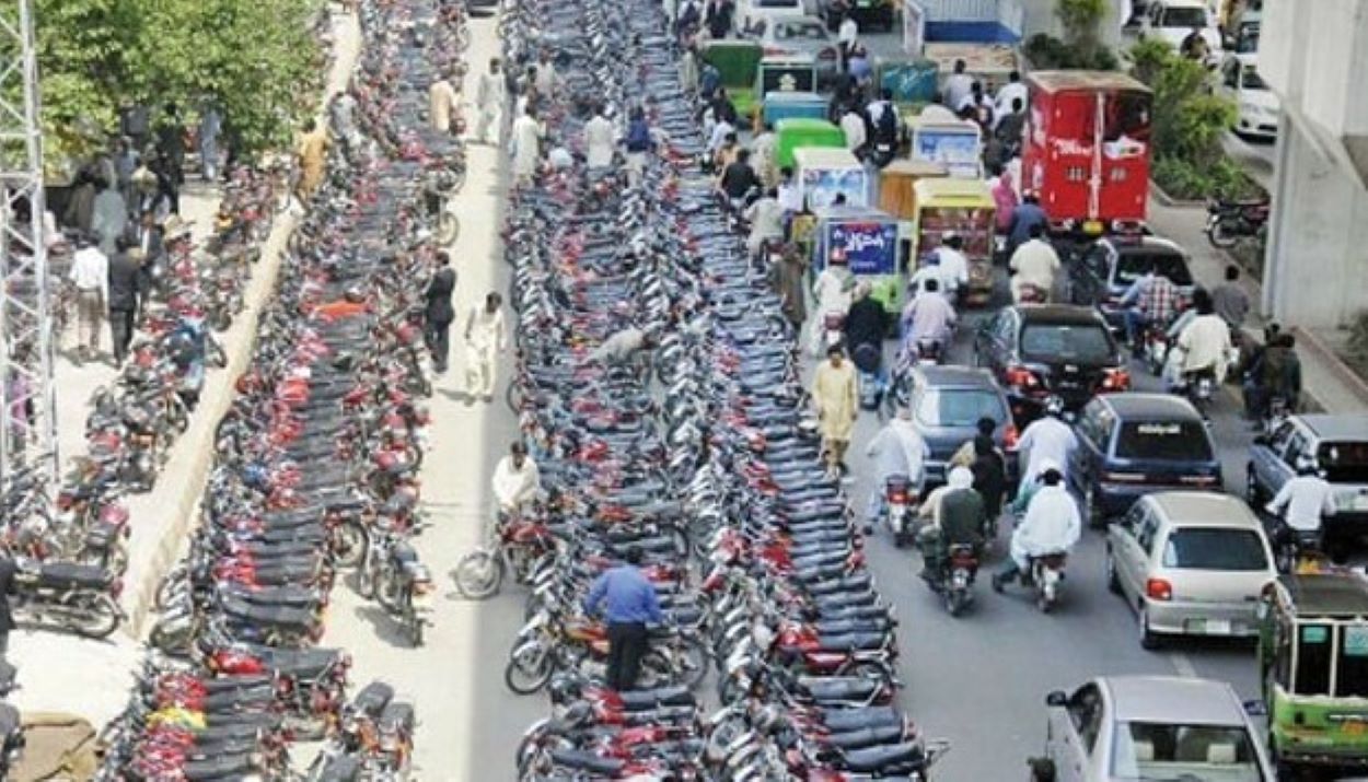 Illegal Parking Karachi