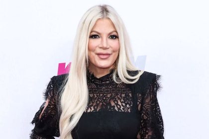 Tori Spelling Hospital Discharge