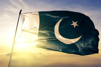 "Lahore's tallest flagpole"