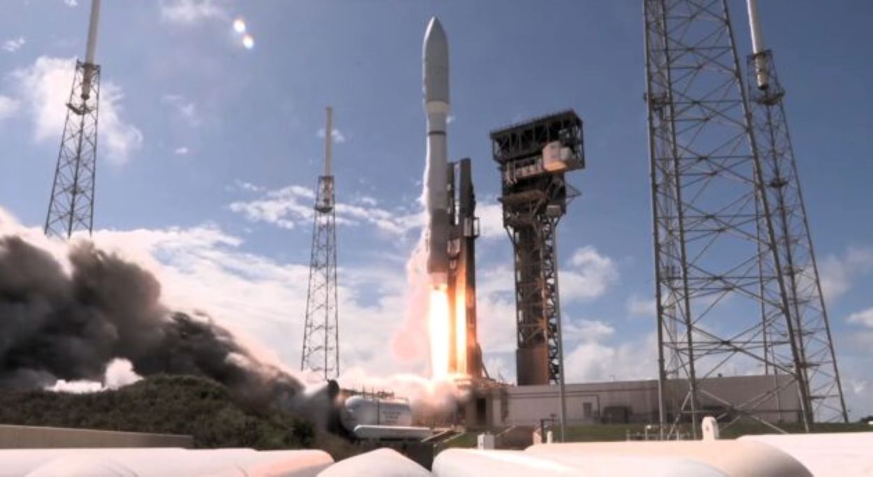 Amazon Kuiper satellite launch"