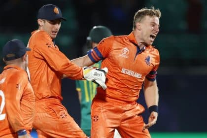 Netherlands defeat South Africa