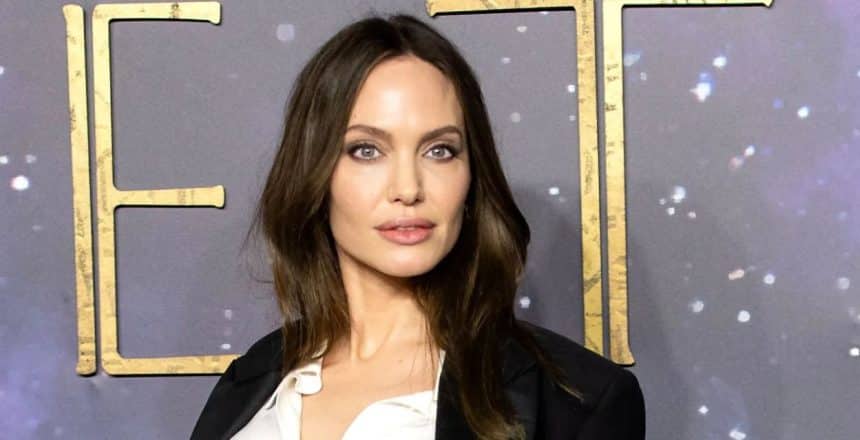 Angelina Jolie WildFires Aid