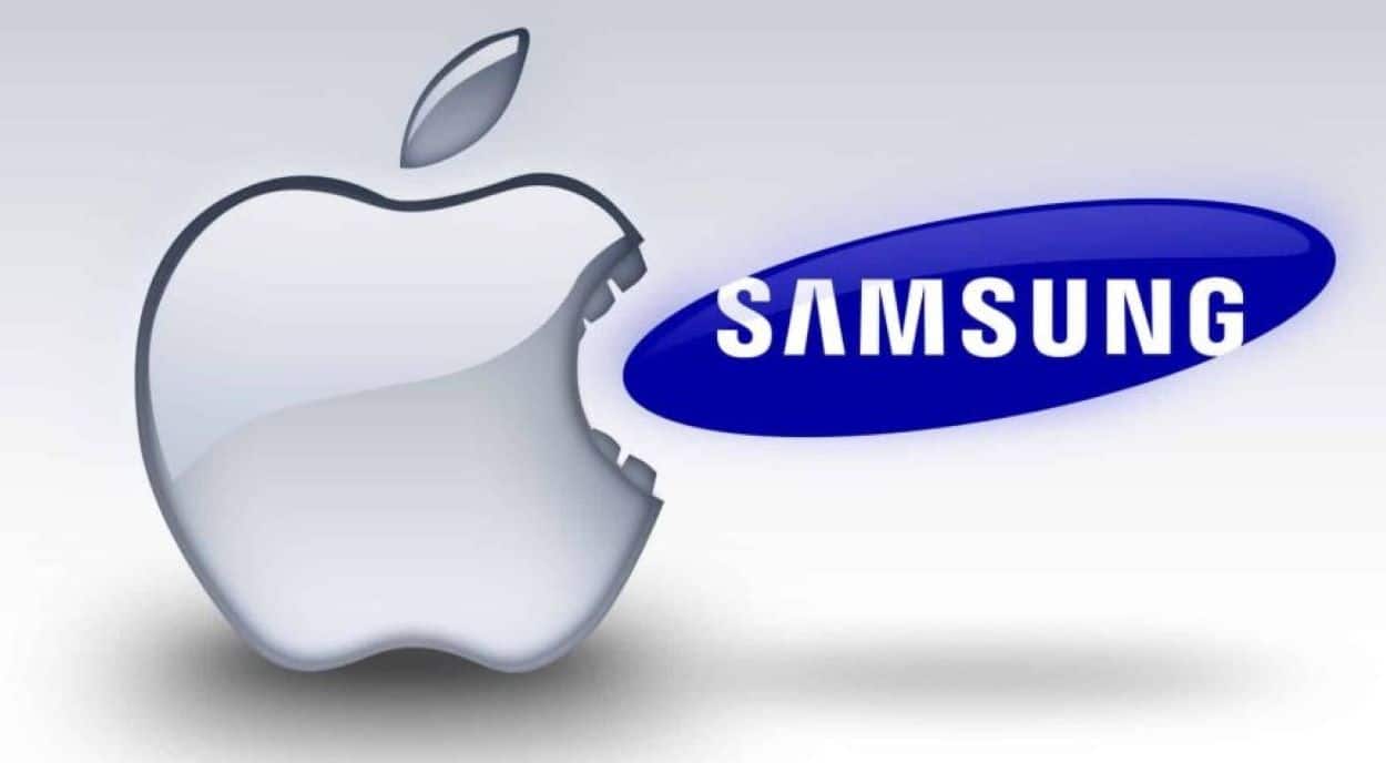 Apple Samsung Smartphone Market