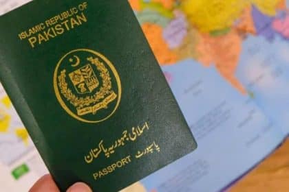 Pakistani Passport Naming Policy
