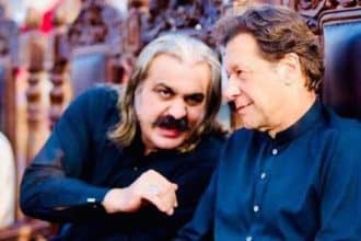 Ali Amin Gandapur, Imran Khan