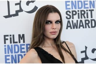 Julia Fox sexuality