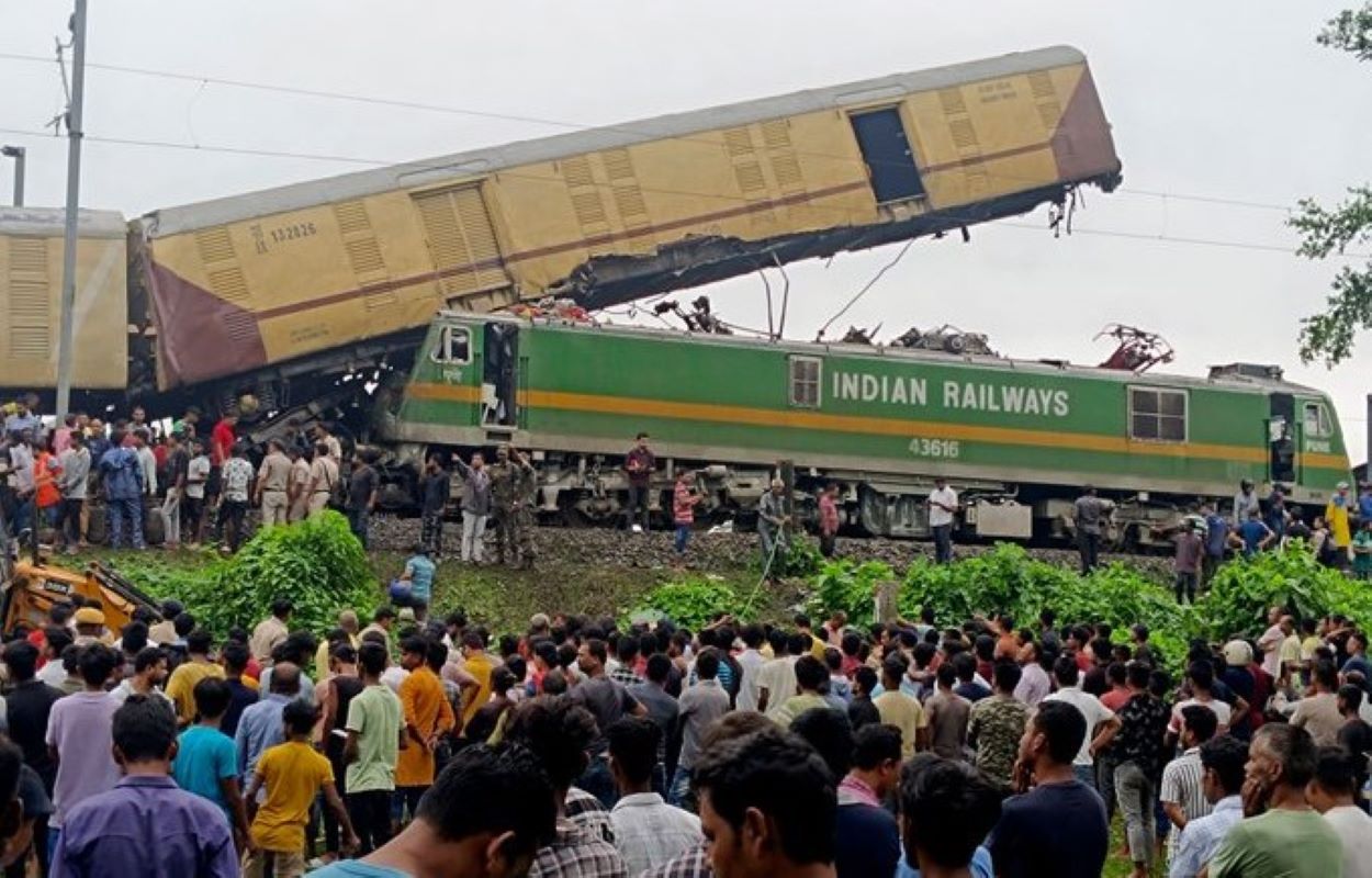 West Bengal train collision