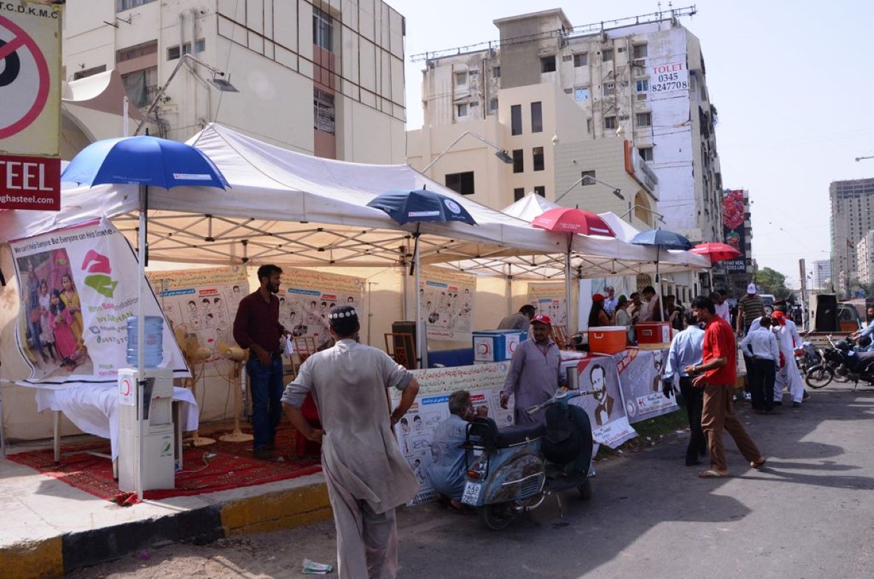 Karachi heatwave relief centres