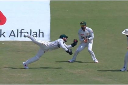 Rizwan One-Handed Catch