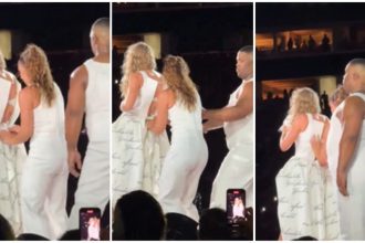 Taylor Swift Miami Concert Wardrobe Malfunction