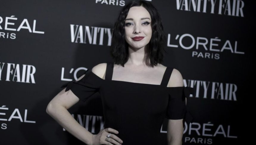 Emma Dumont Transition