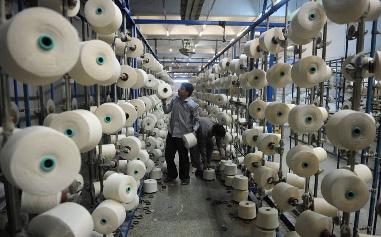 Pakistani Textile Mills Defaulters