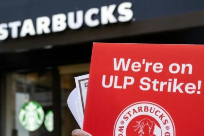 Starbucks Workers Strike in US