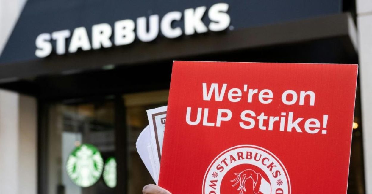 Starbucks Workers Strike in US