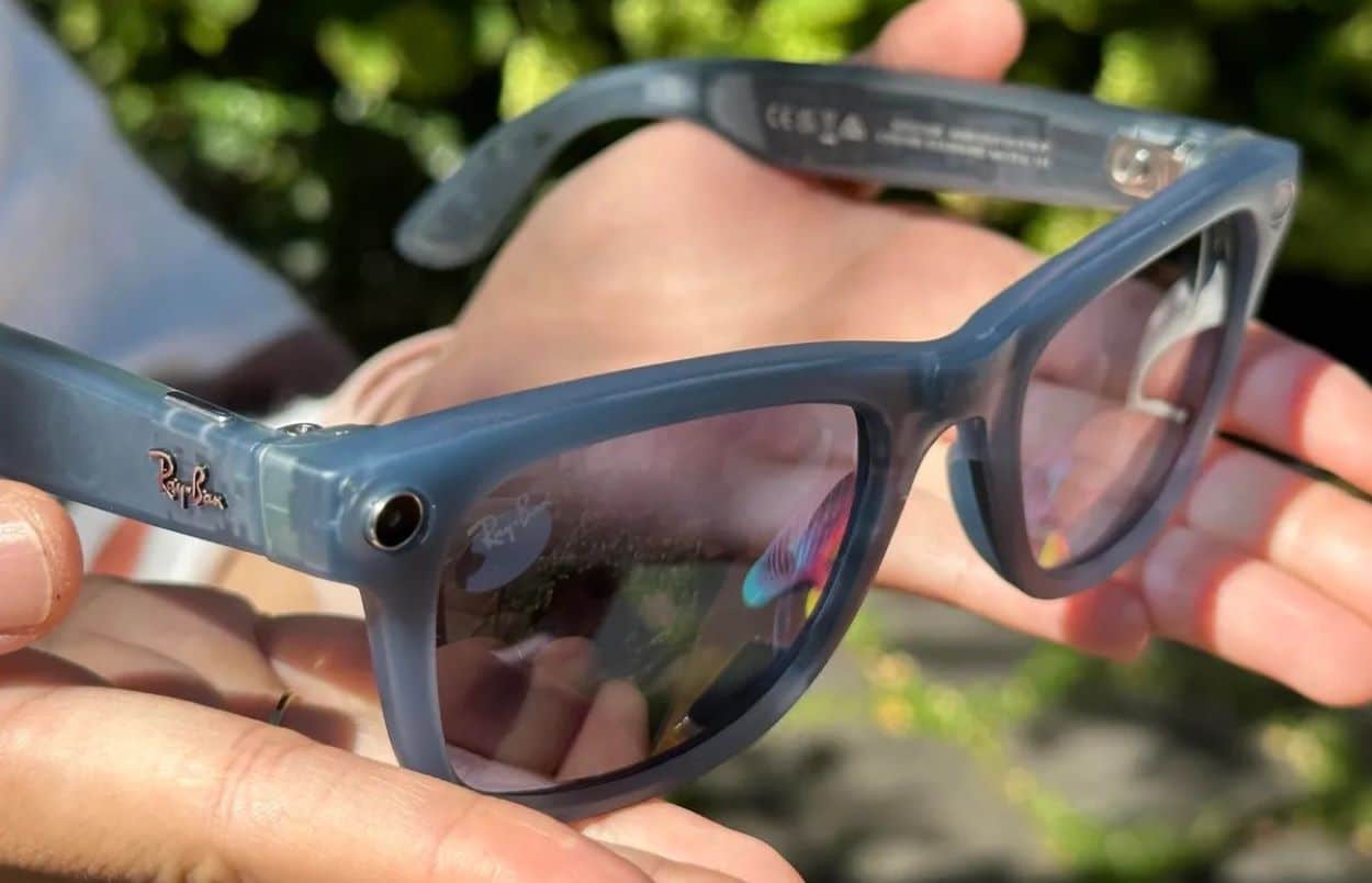 Ray-Ban Smart Glasses AI Update