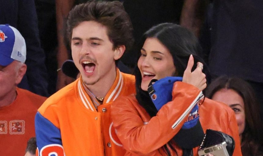 Chalamet Jenner Knicks PDA