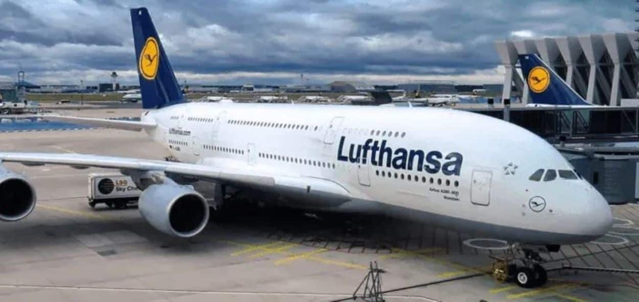 Lufthansa without pilot