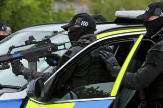 Metropolitan Police Arrest Five in Terrorism Plot