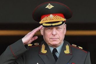 Putin sacks Salyukov
