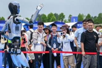 China RoboBrain 2.0