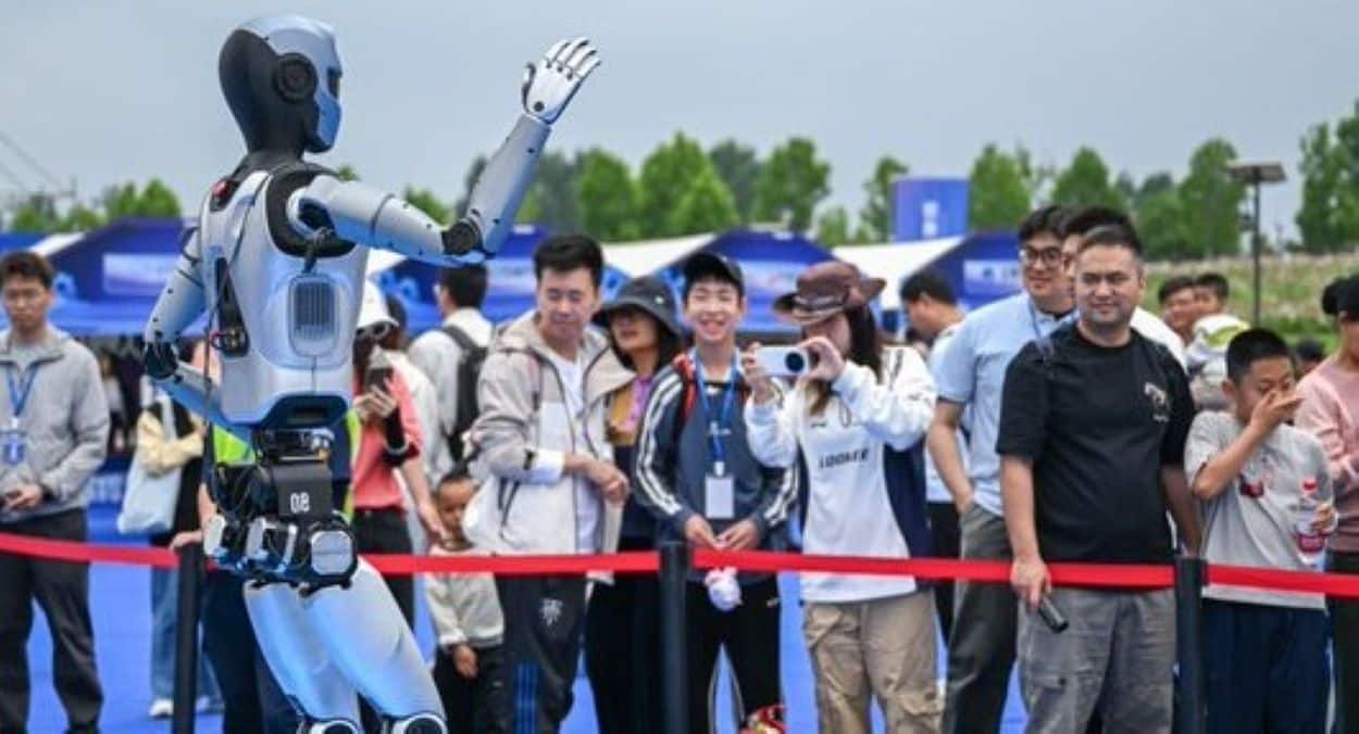 China RoboBrain 2.0
