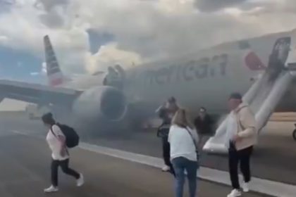 American Airlines AA3023 fire