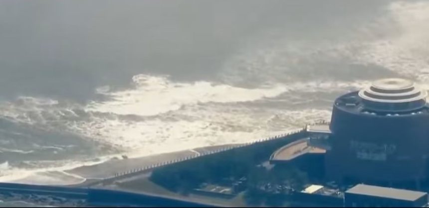 Hokkaido Tsunami Waves