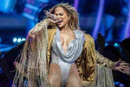 Jennifer Lopez Tenerife performance 2025