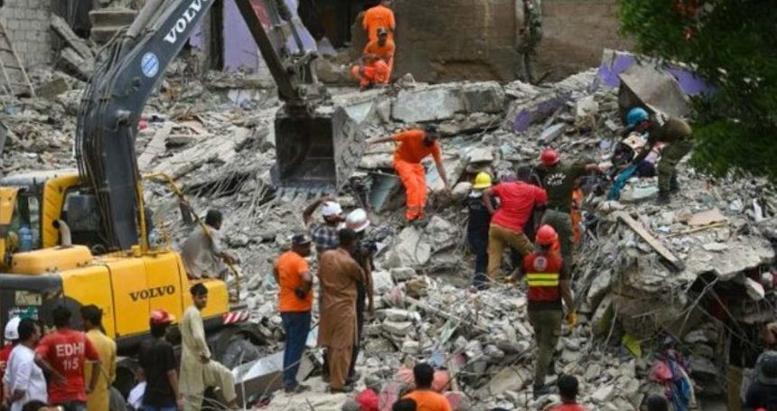 Lyari Building Collapse