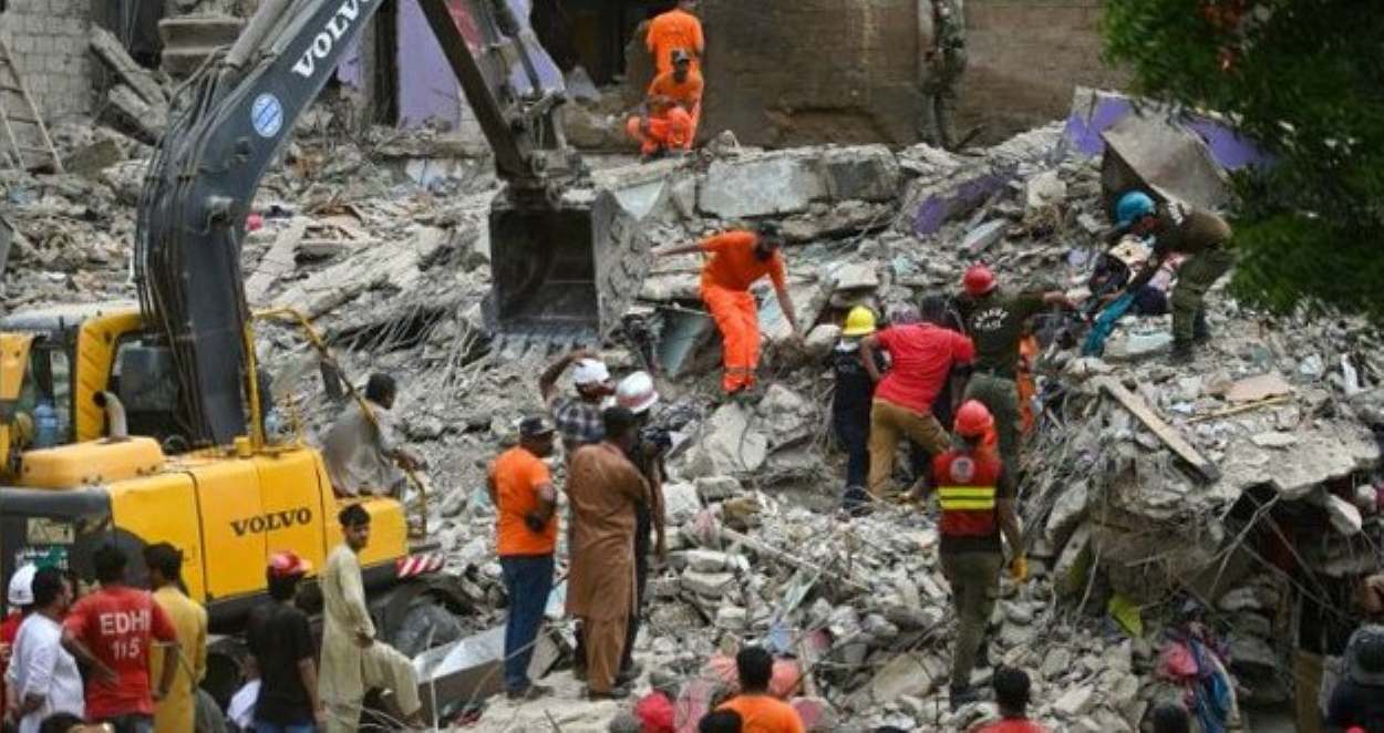 Lyari Building Collapse