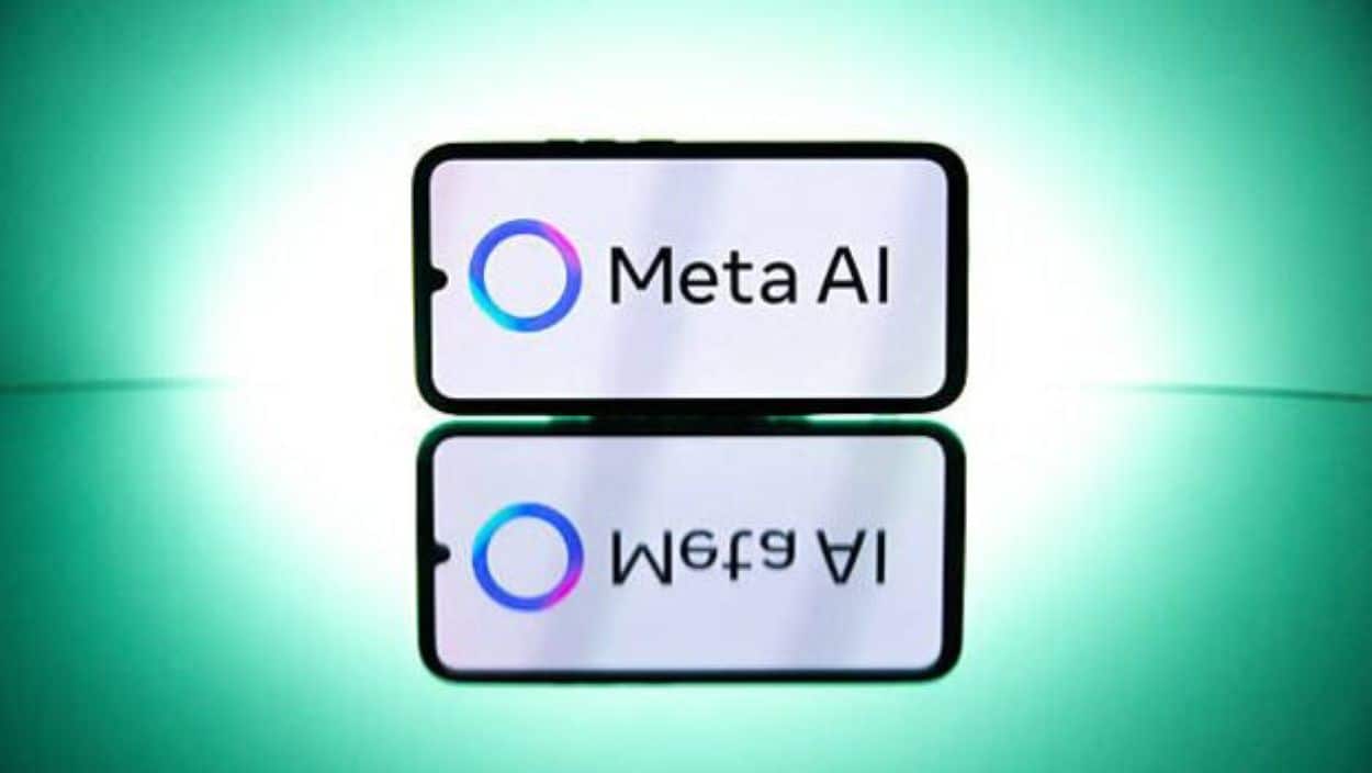 Meta hires Apple AI experts