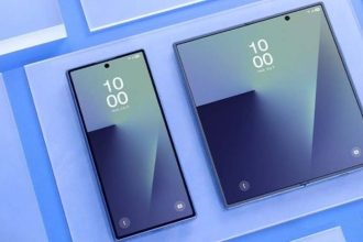 Samsung Tri-Fold Phone