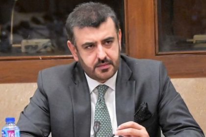 Abdul Qadir Gilani theft